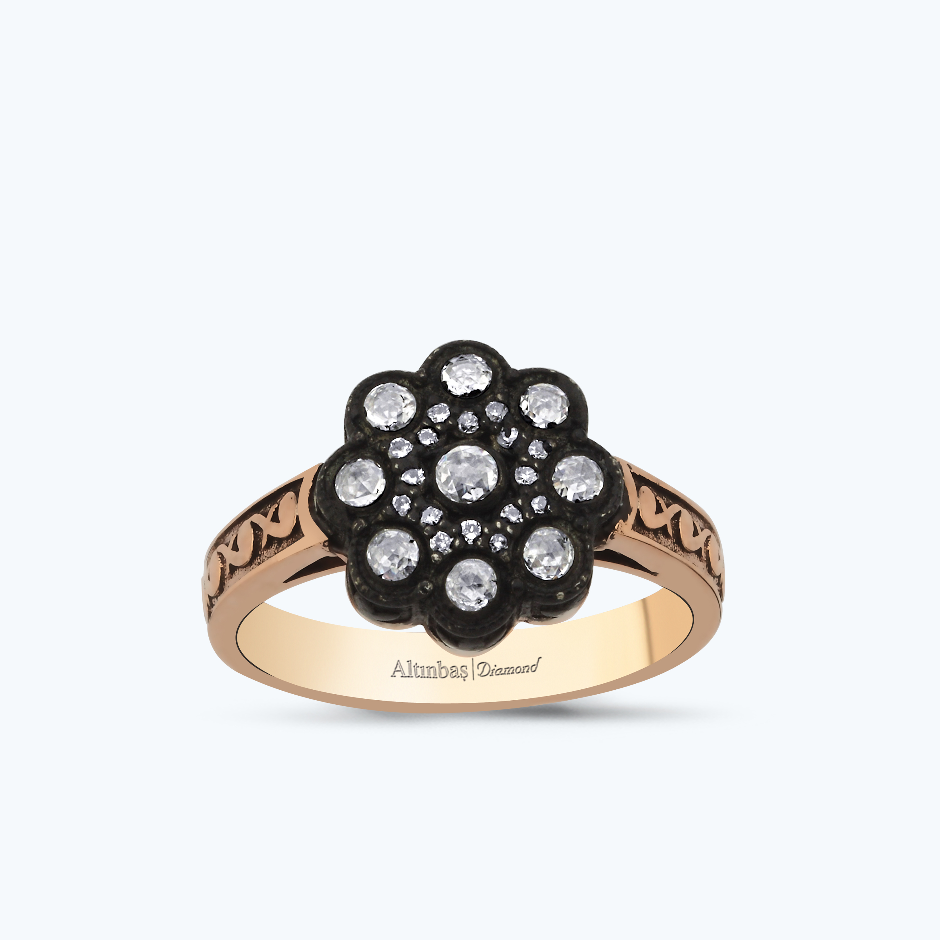 0.25 Karat Elmas Çiçek Yüzük