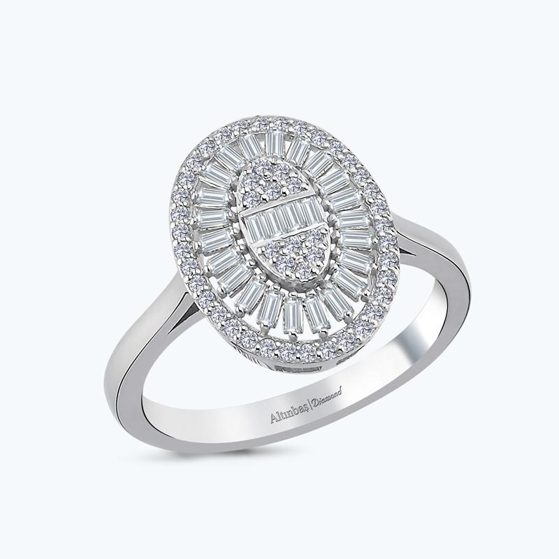 Pırlanta Baget Taşlı Oval Yüzük