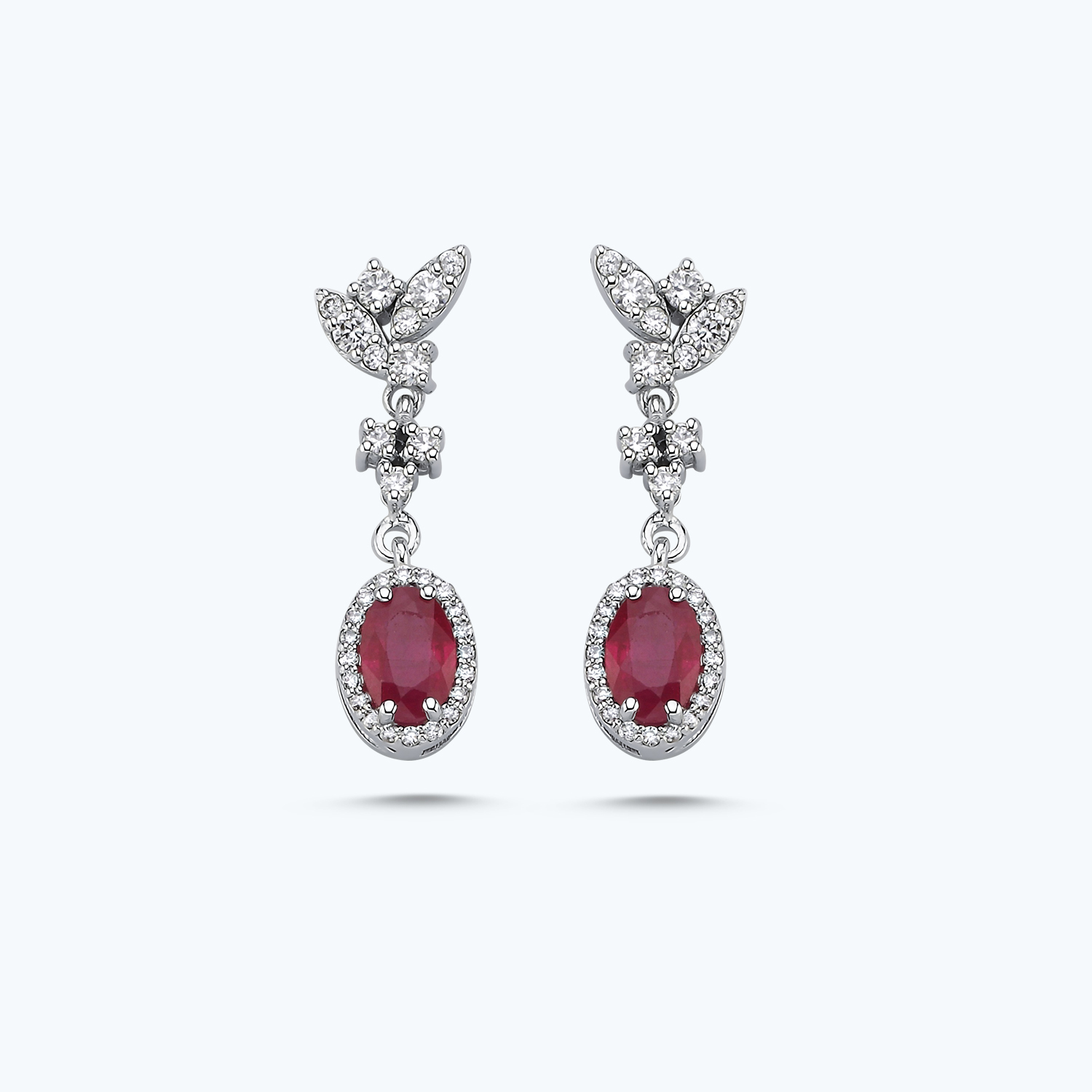 Pırlanta Yakut Oval Küpe