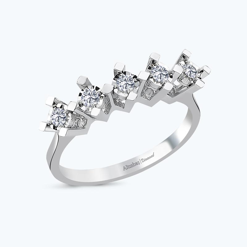 Pırlanta Beştaş Yüzük