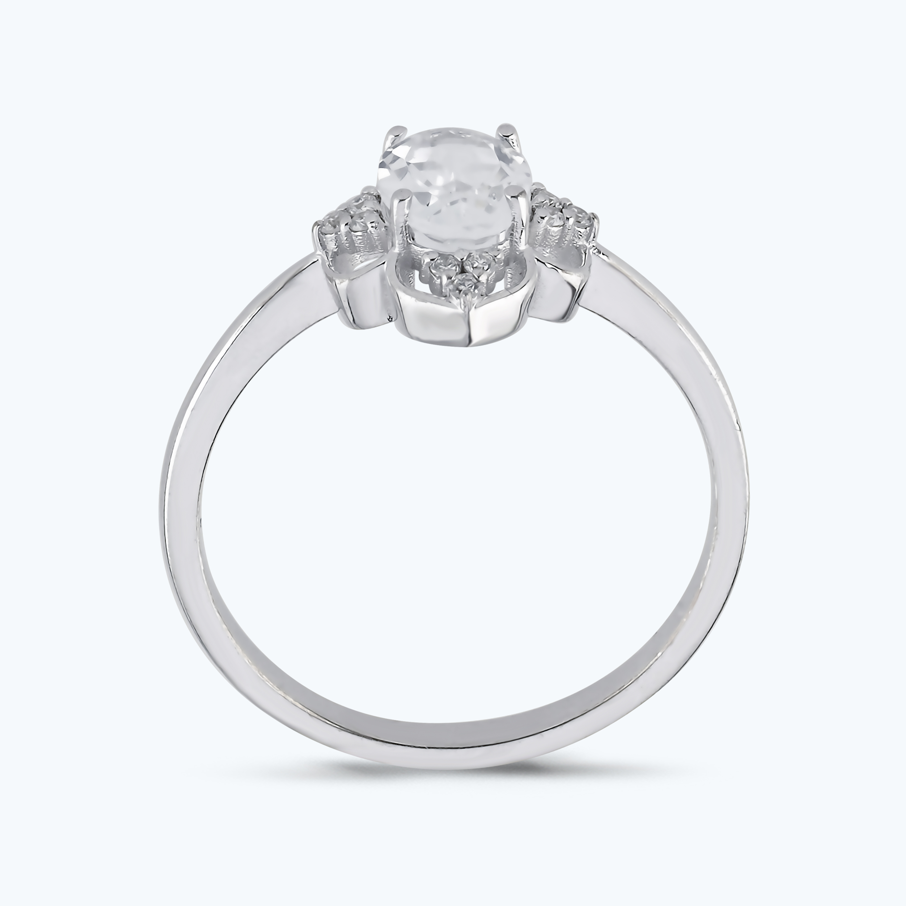 0.06 Karat Pırlanta Topaz Oval Yüzük