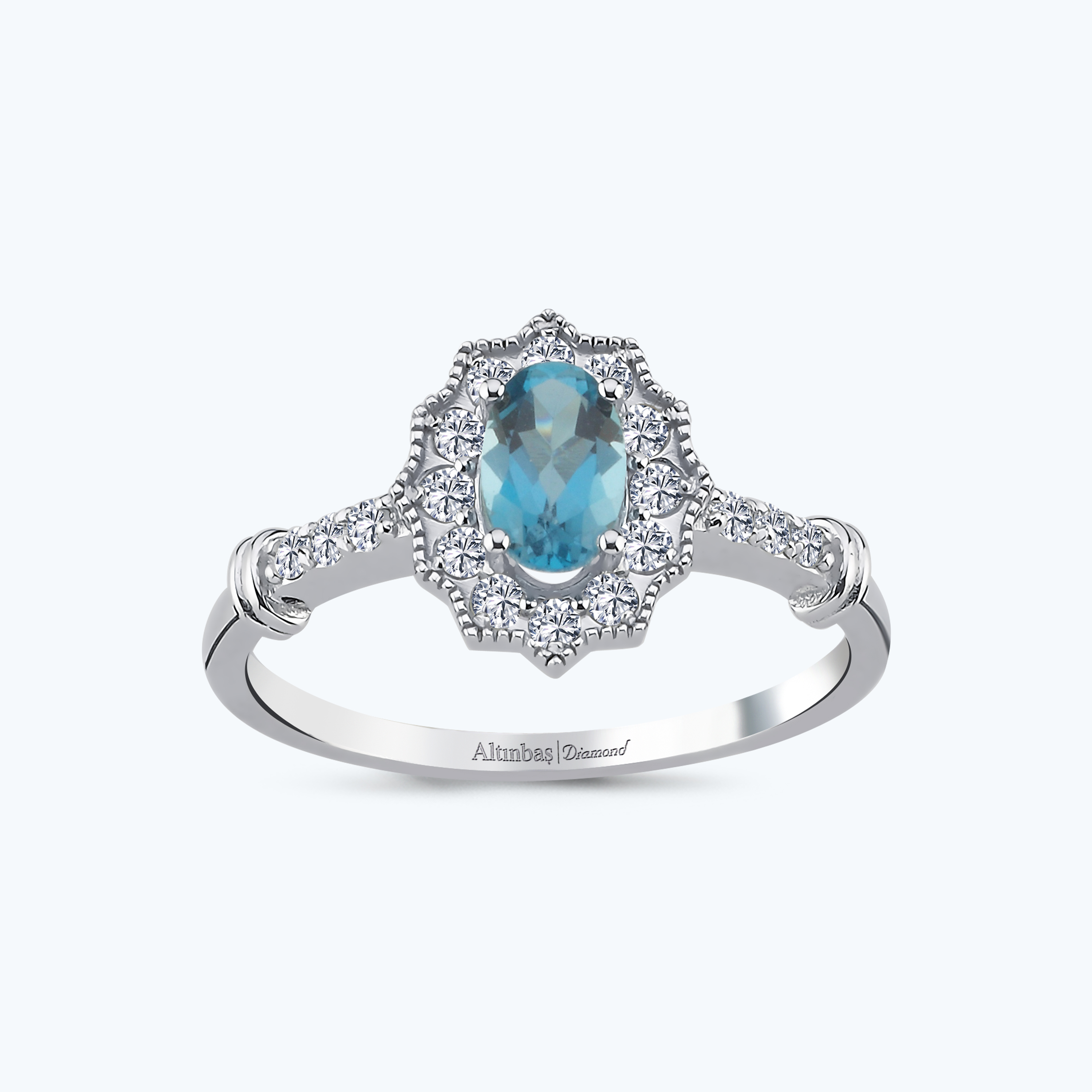 0.25 Karat Pırlanta London Blue Topaz Oval Yüzük