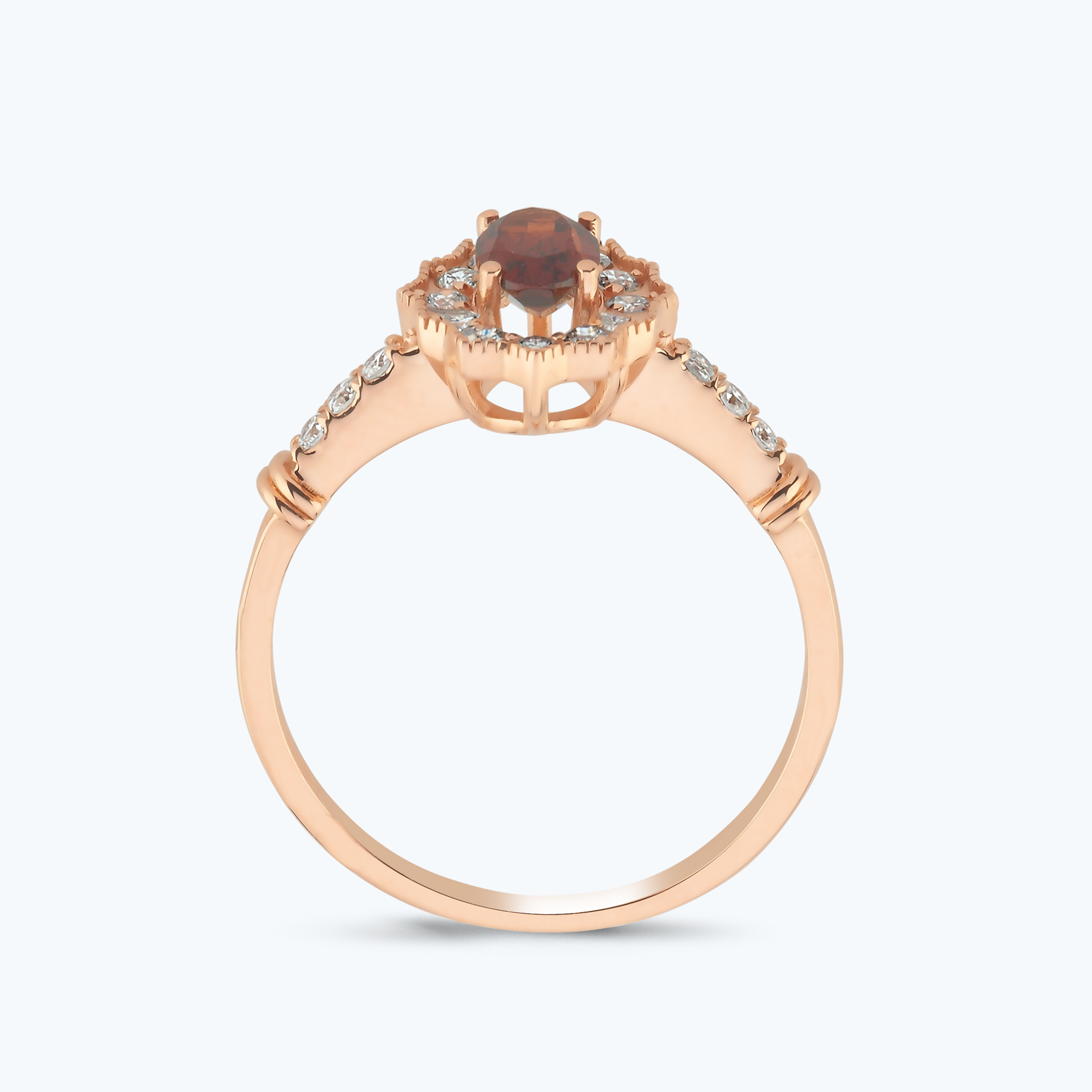 0.25 Karat Pırlanta Garnet Taşlı Oval Yüzük