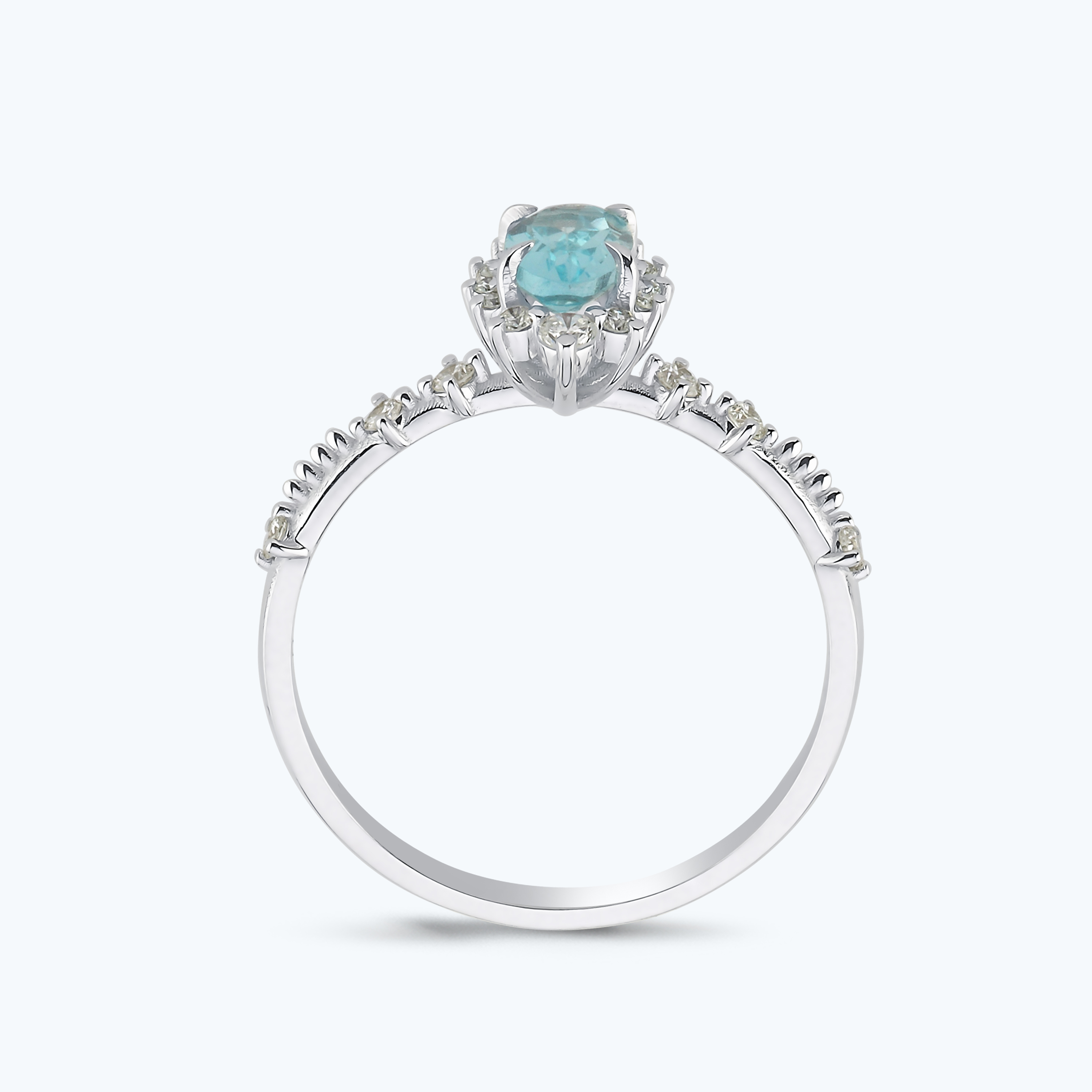 0.20 Karat Pırlanta Tanzanit Taşlı Oval Yüzük
