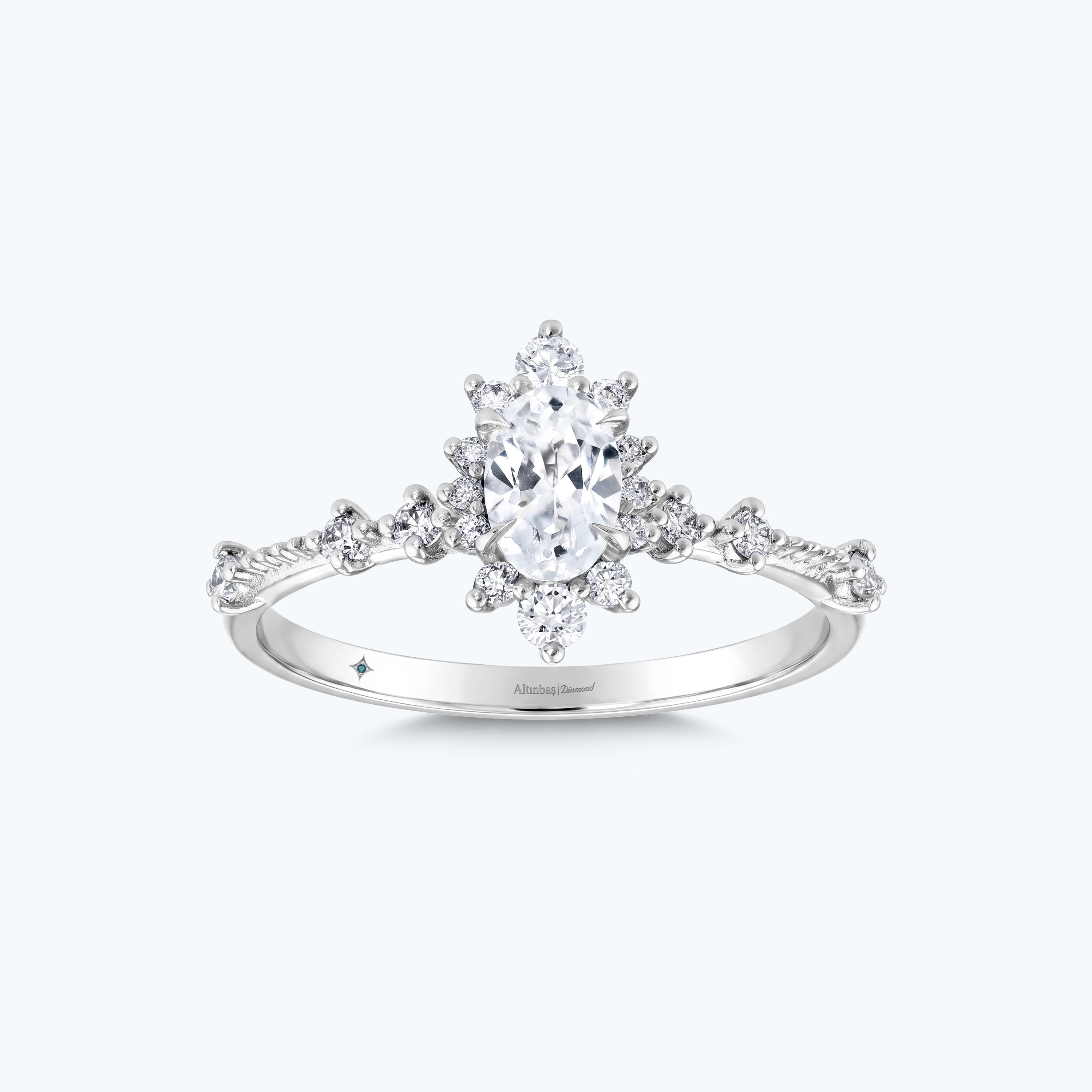 0.23 Karat Pırlanta Topaz Lotus Çiçeği Yüzük