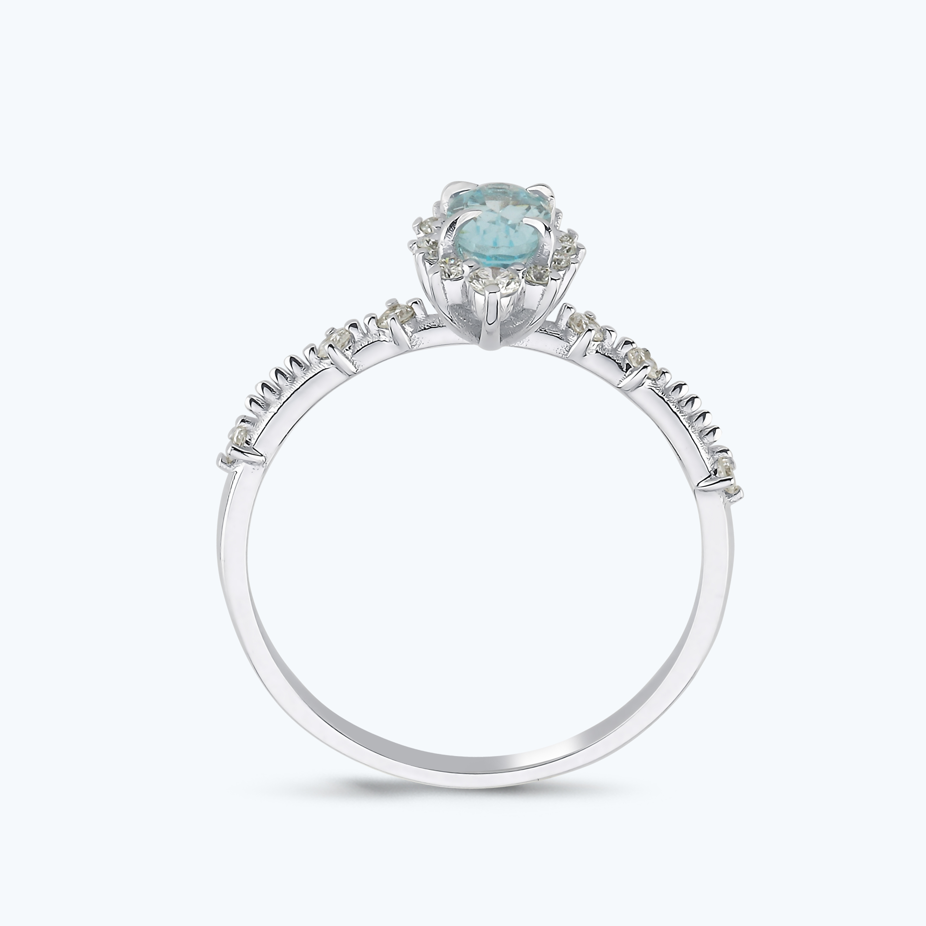 0.20 Karat Pırlanta Mavi Topaz Oval Yüzük