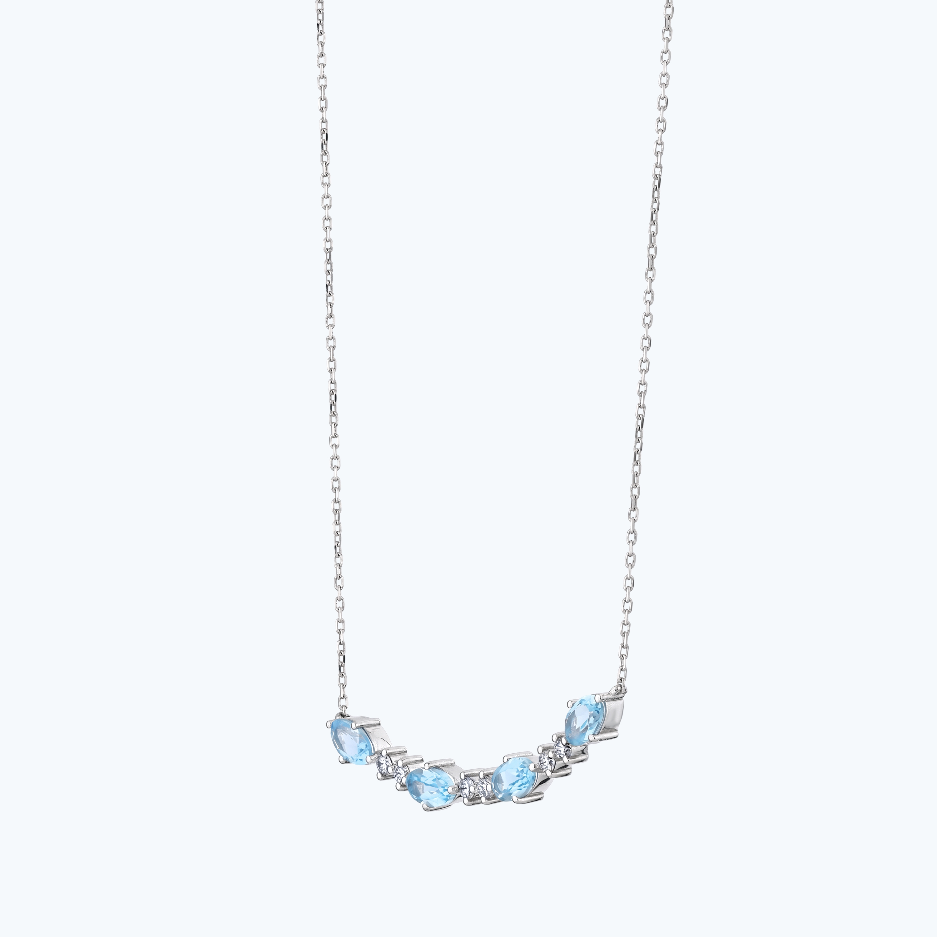 0.13 Karat Pırlanta Mavi Topaz Oval Kolye