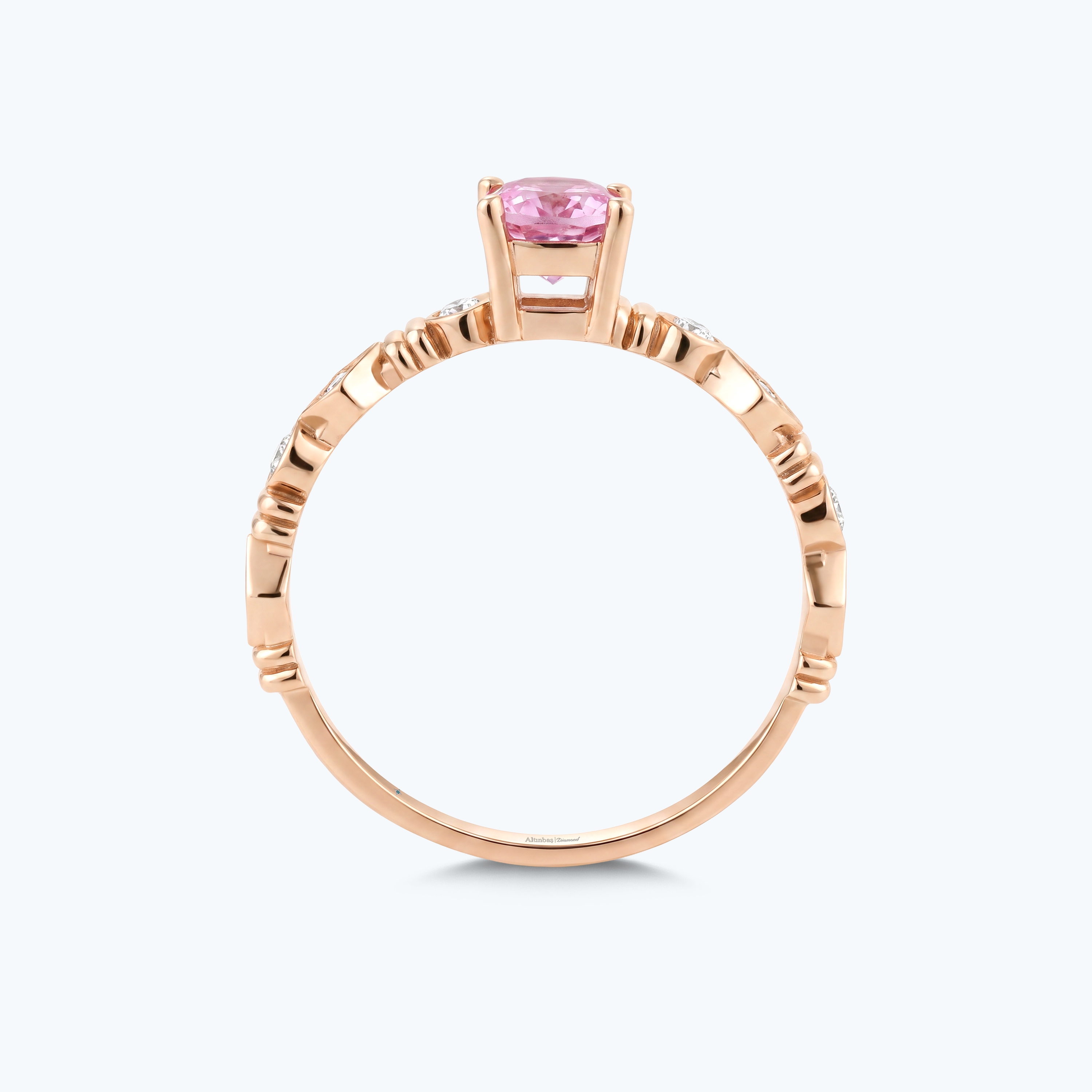 0.18 Karat Pırlanta Pembe Safir Prenses Kesim Yüzük
