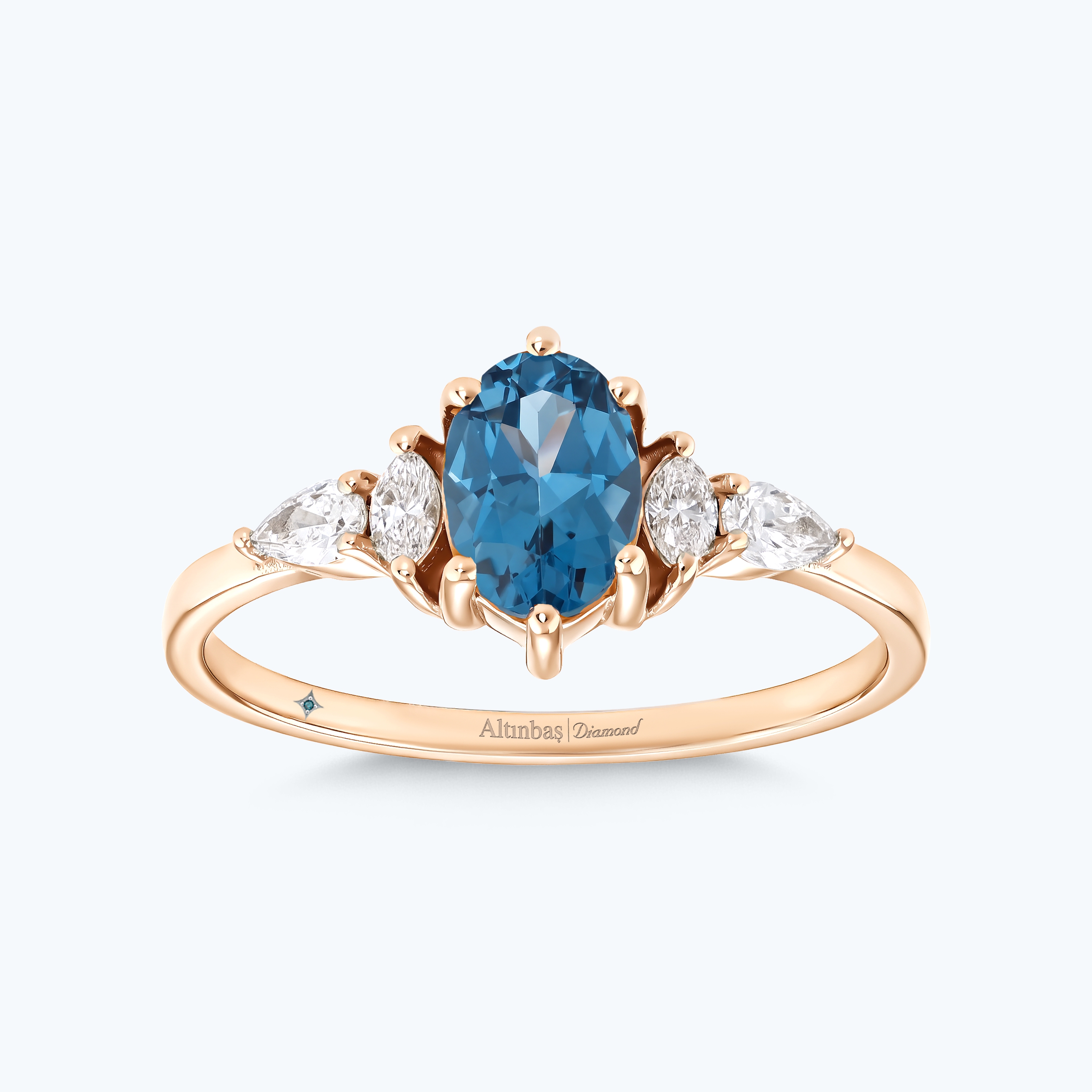 0.20 Karat Pırlanta Mavi Topaz Oval Yüzük