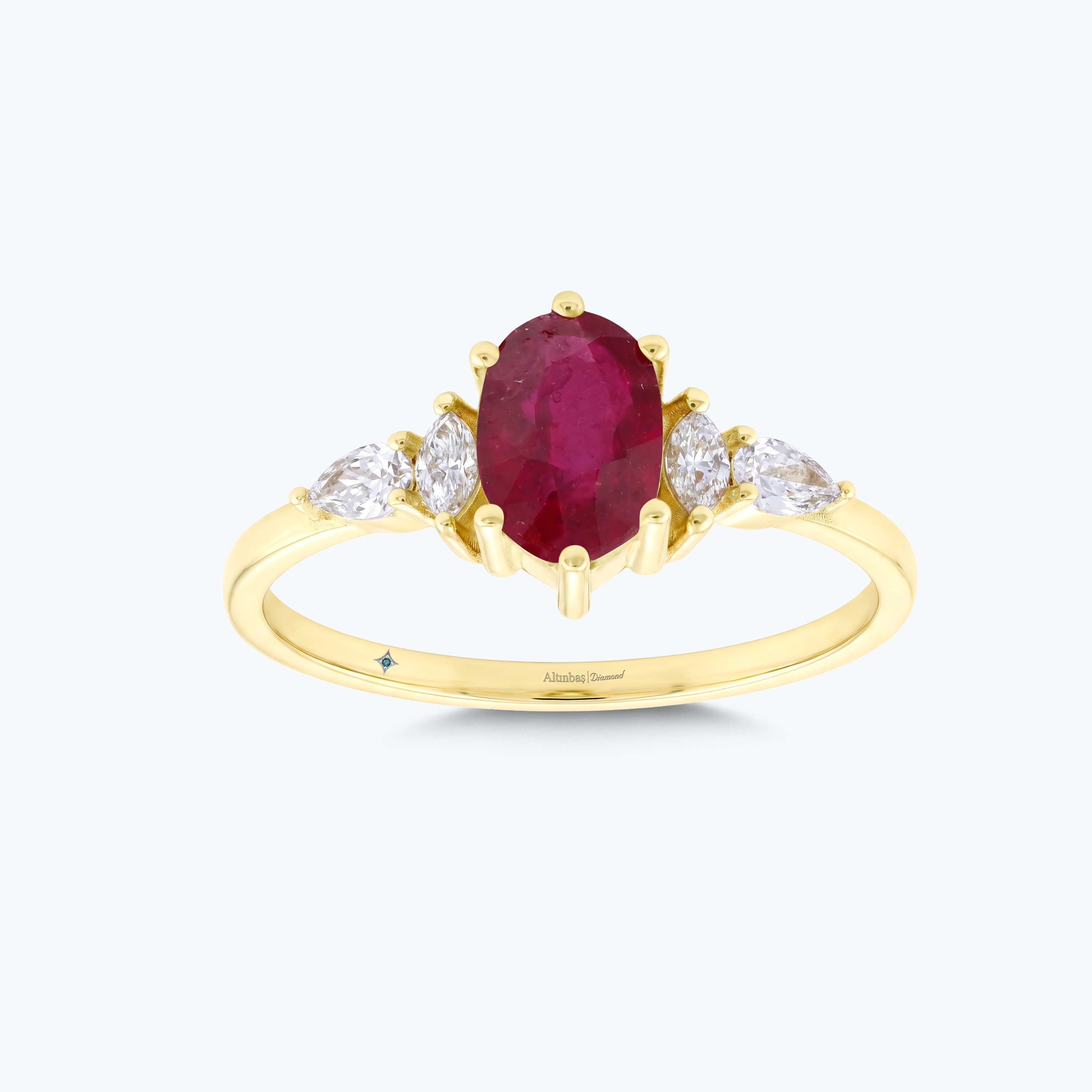 0.20 Karat Pırlanta Yakut Oval Yüzük