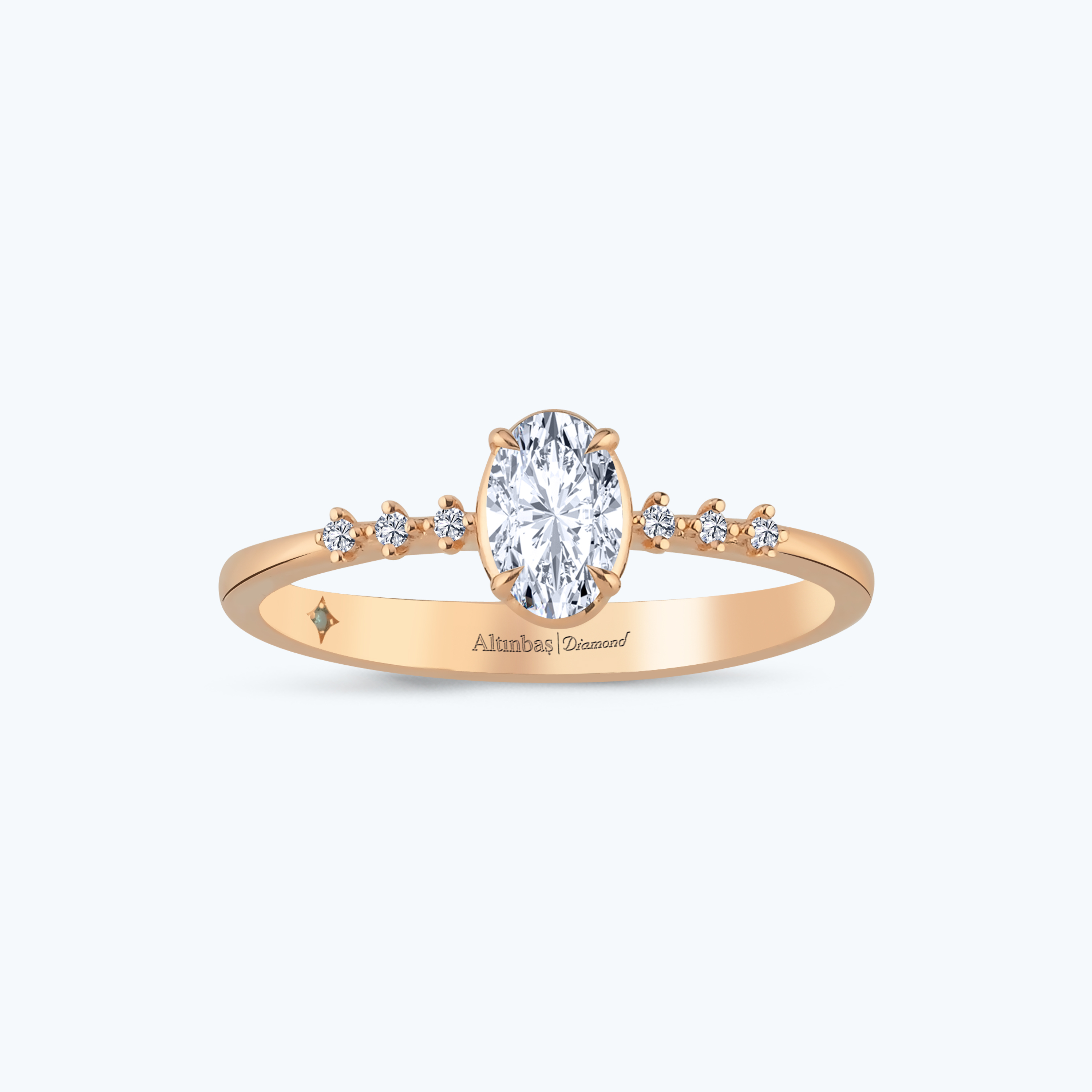0.42 Karat Pırlanta Oval Tektaş Yüzük