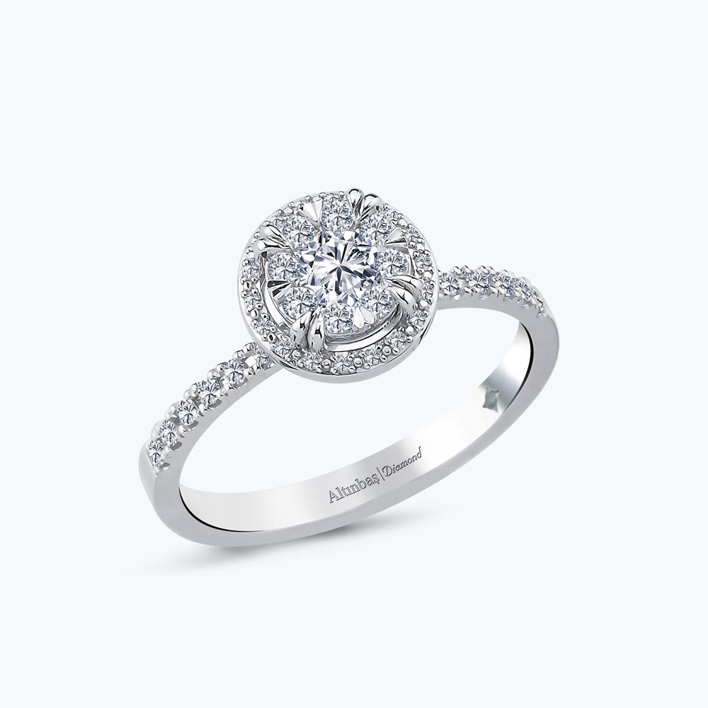 Pırlanta Kolları Taşlı Yuvarlak Yüzük