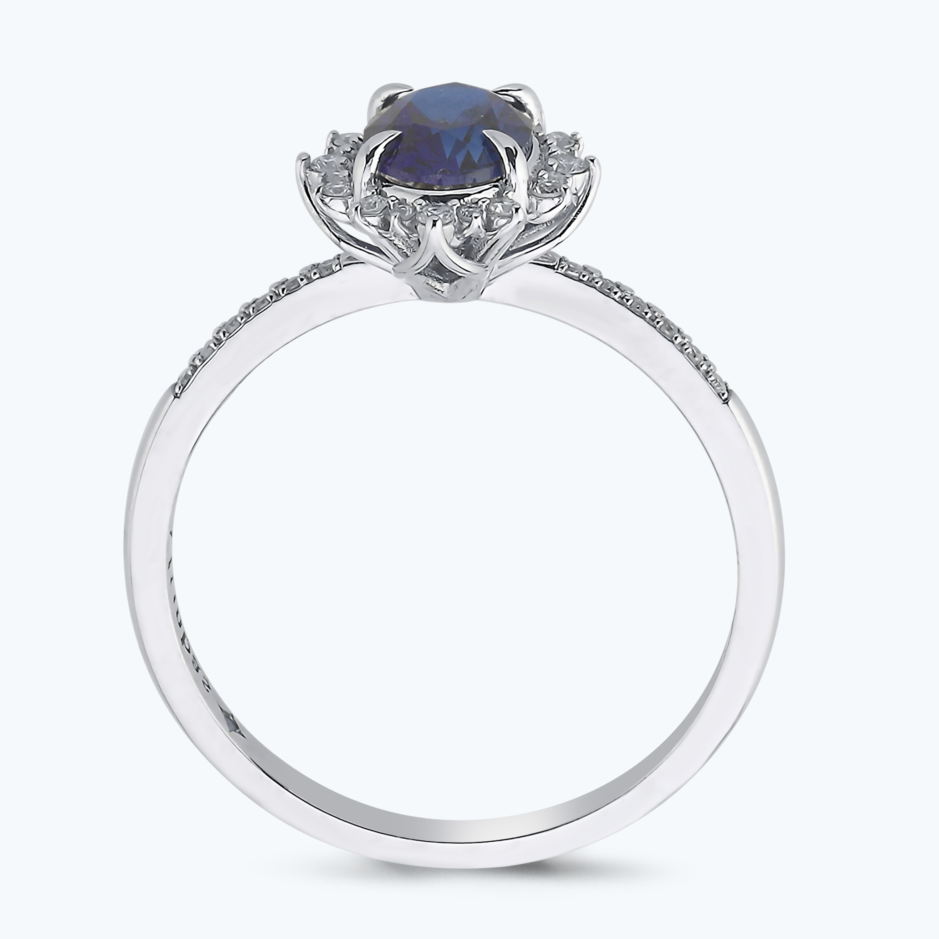 0.10 Karat Pırlanta Safir Oval Yüzük