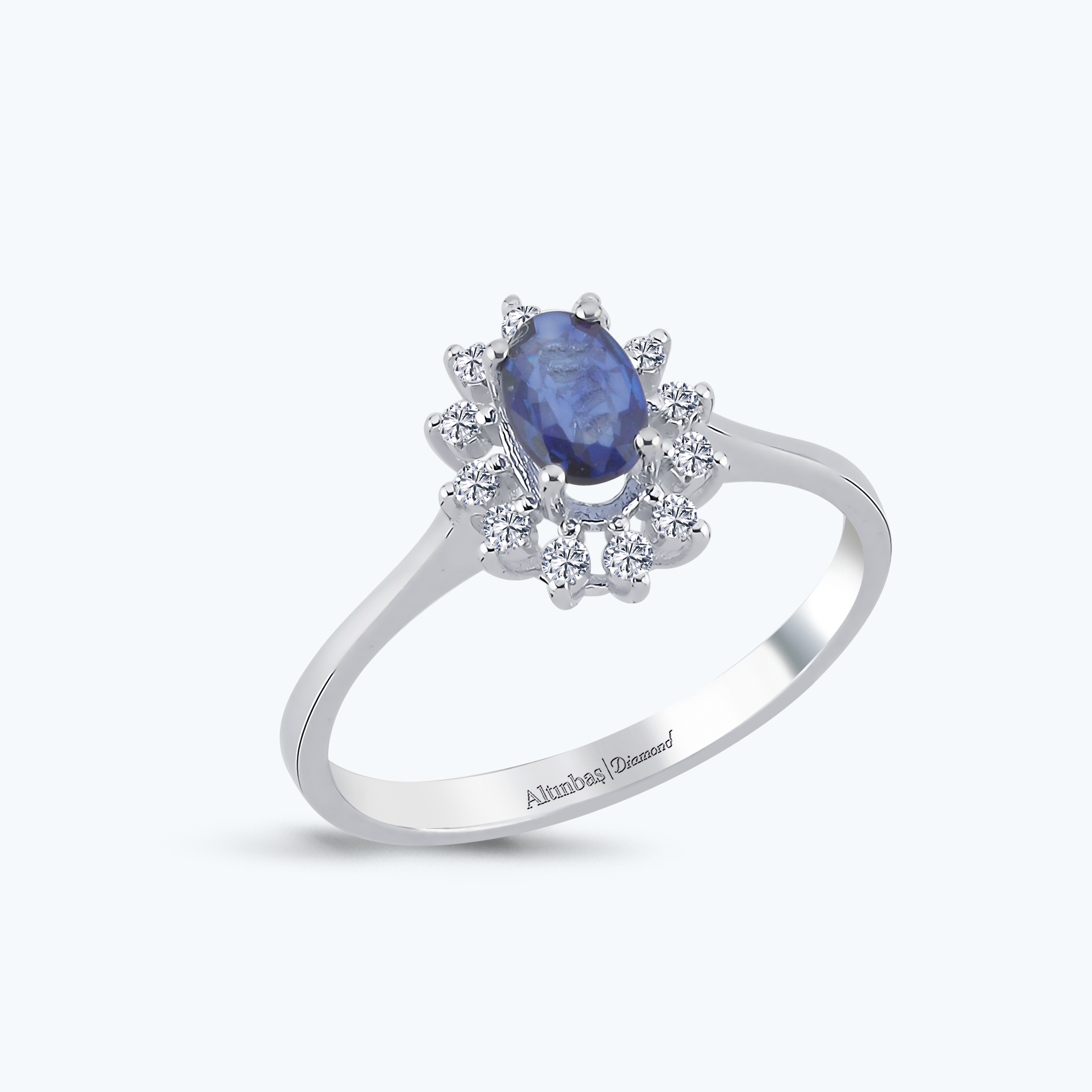 0.12 Karat Pırlanta Safir Oval Yüzük