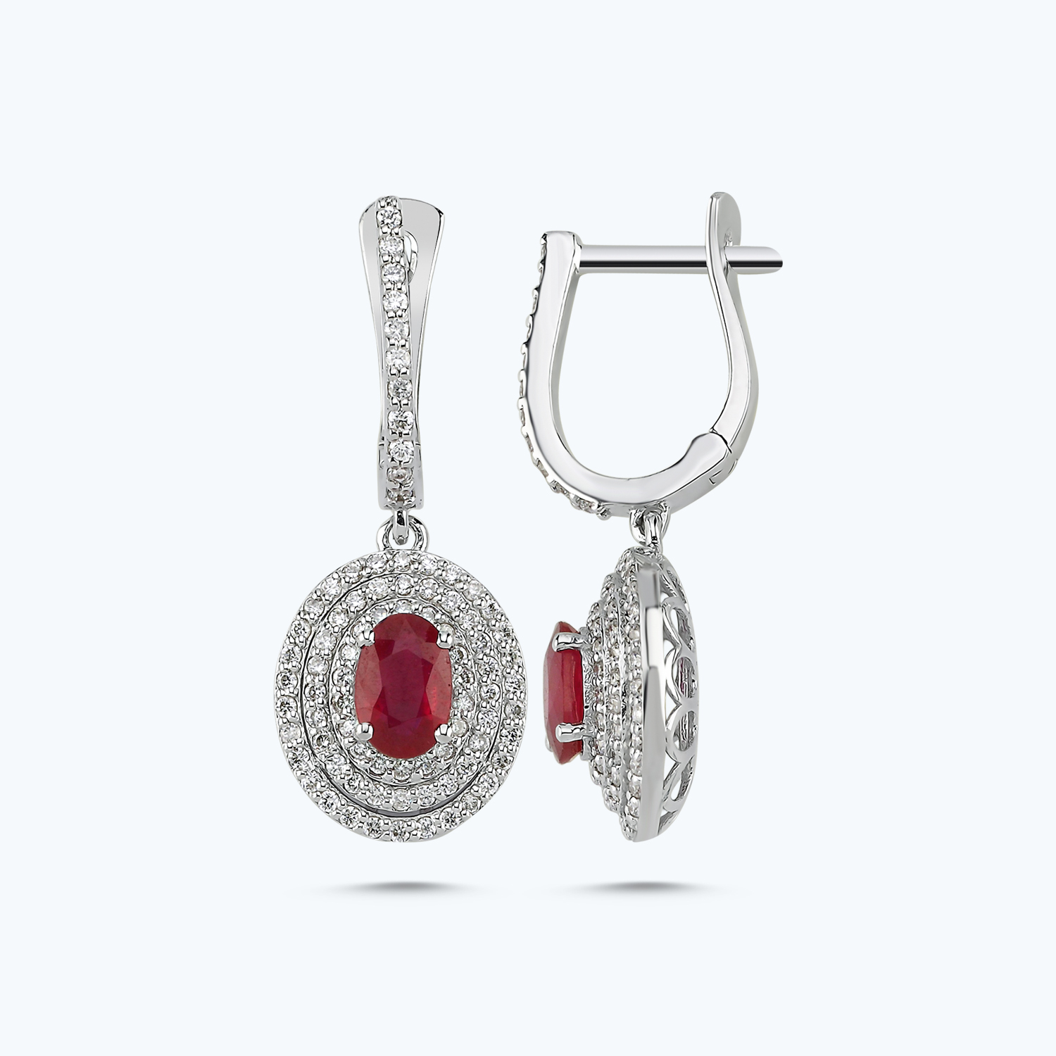 0.58 Karat Pırlanta Yakut Oval Küpe