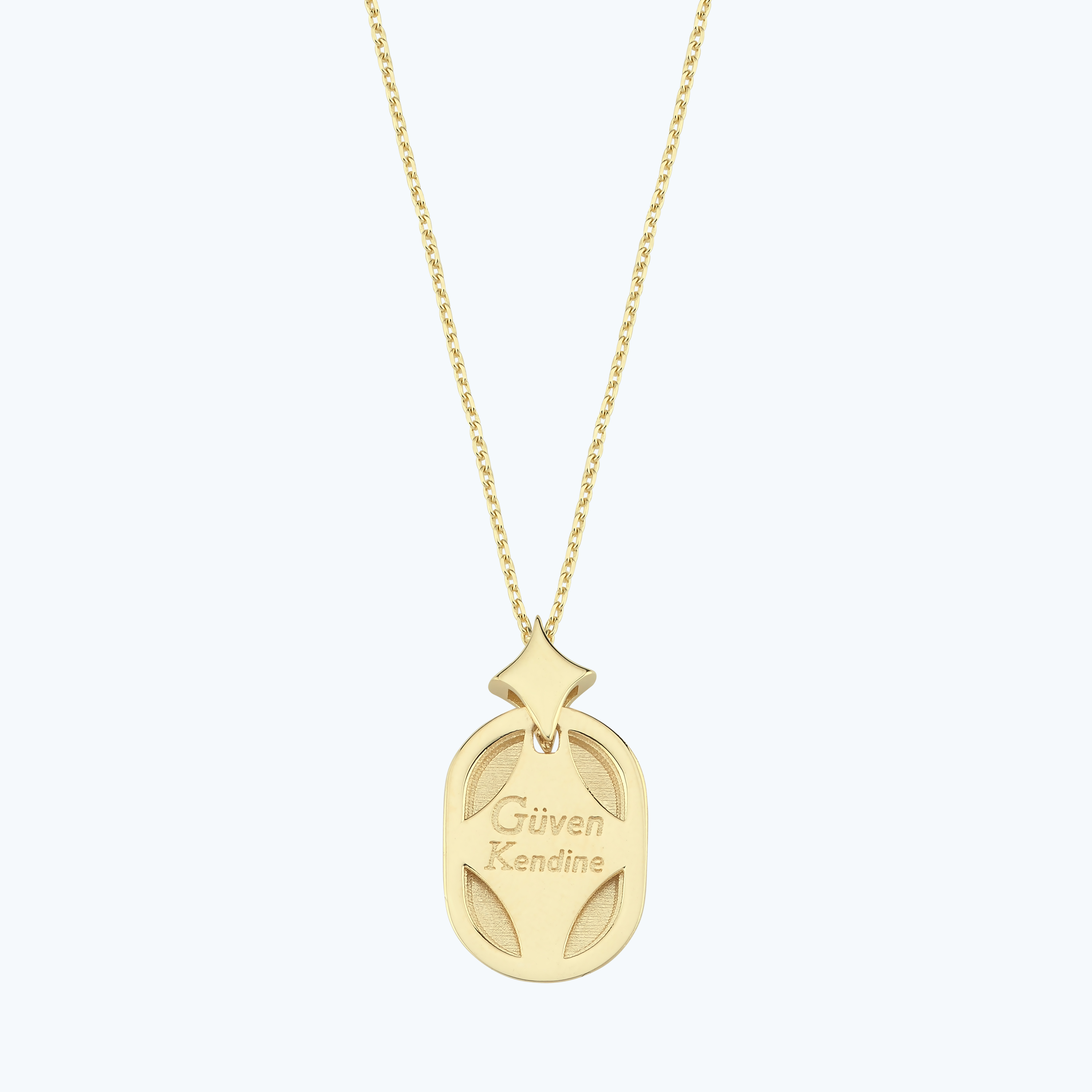 Altınbaş G Harfi Kolye