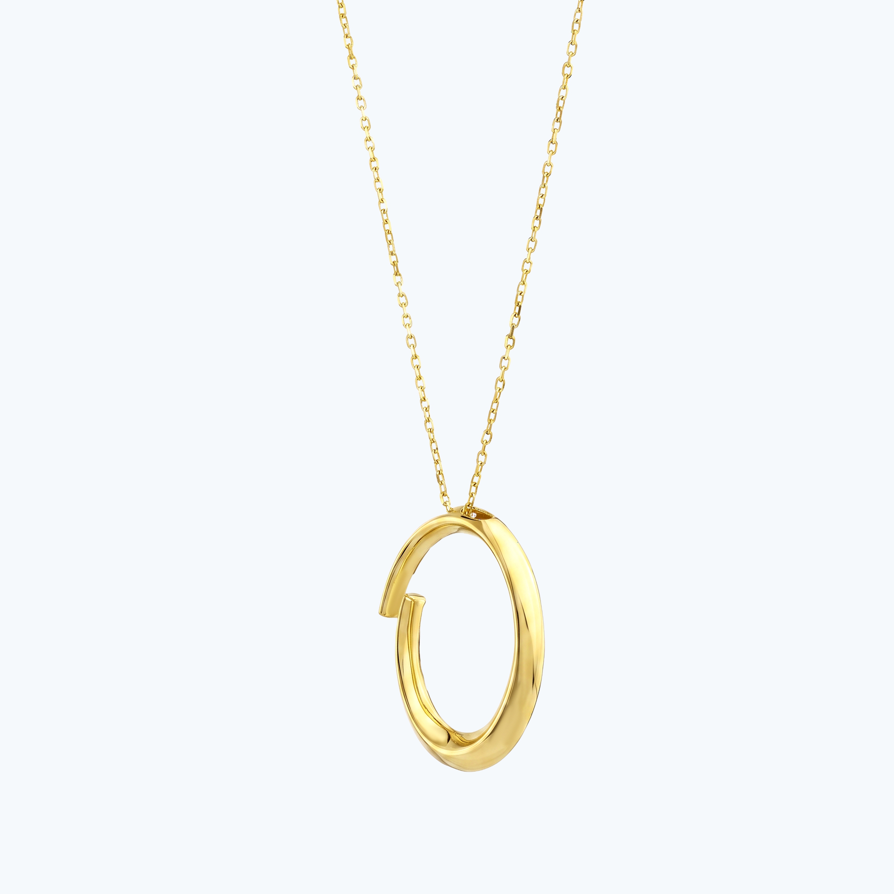 Altın Oval Kolye